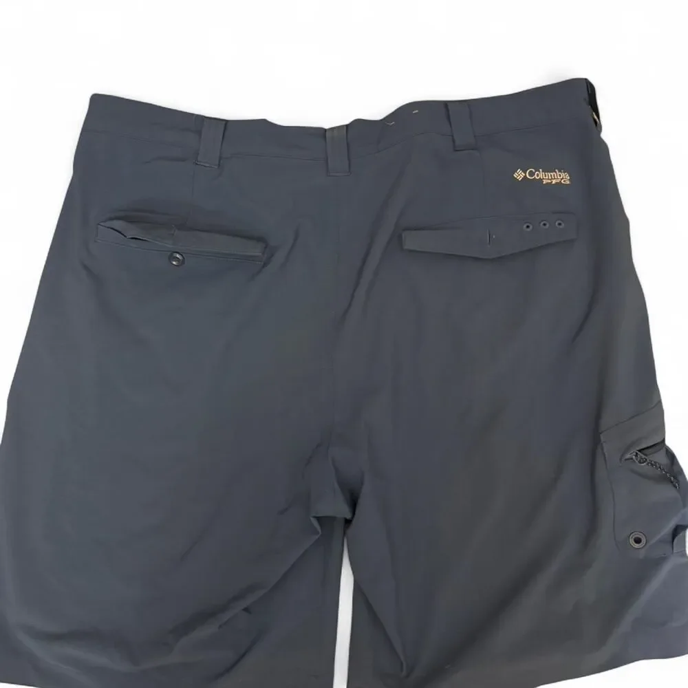 Columbia-sportswear Men's Navy and Blue Shorts